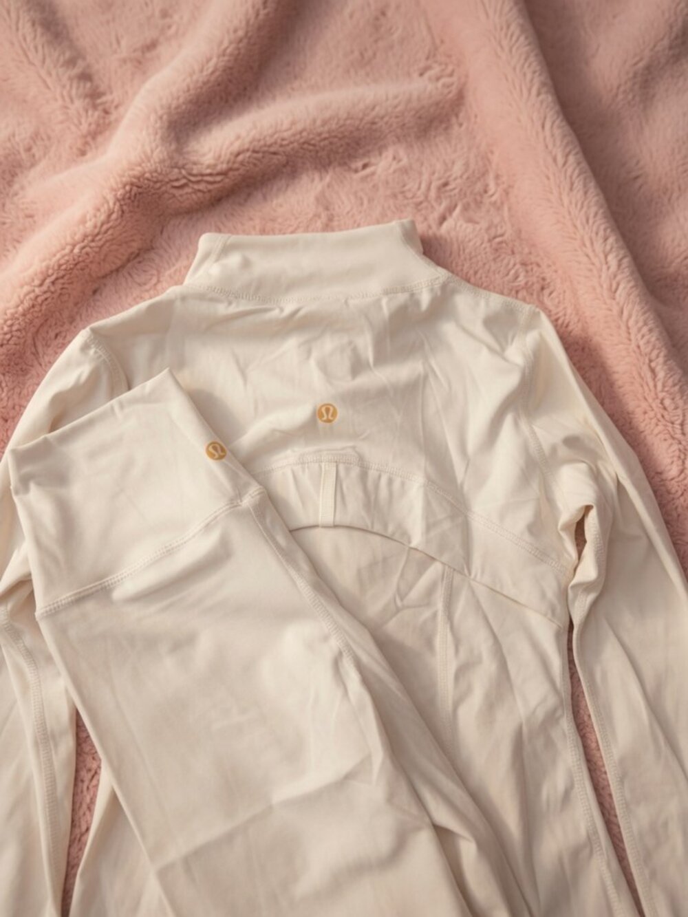 Lululemon Define Set Bone Color - Picture 3 of 4